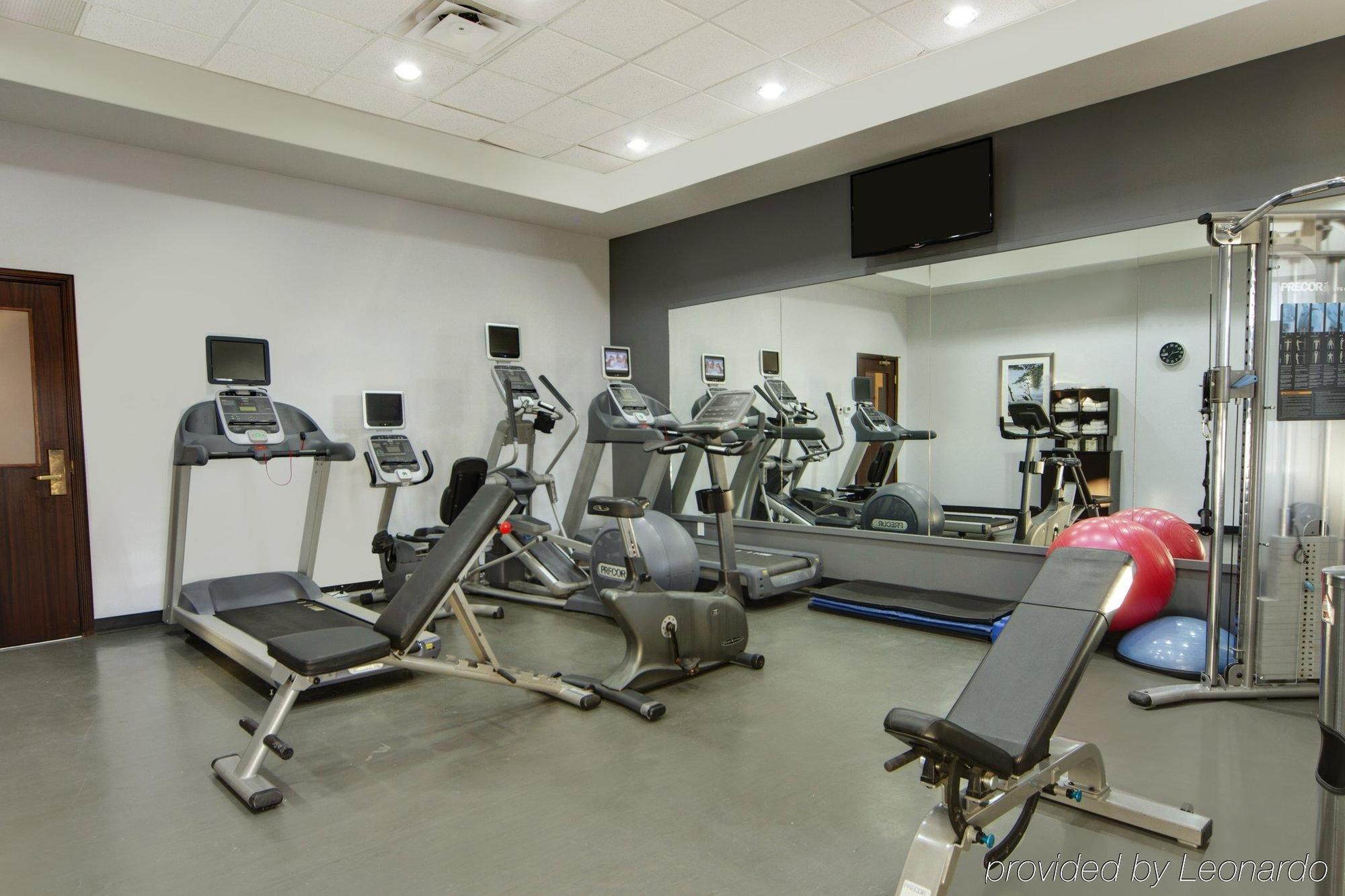 Best Western Plus Winnipeg Airport Hotel Esterno foto