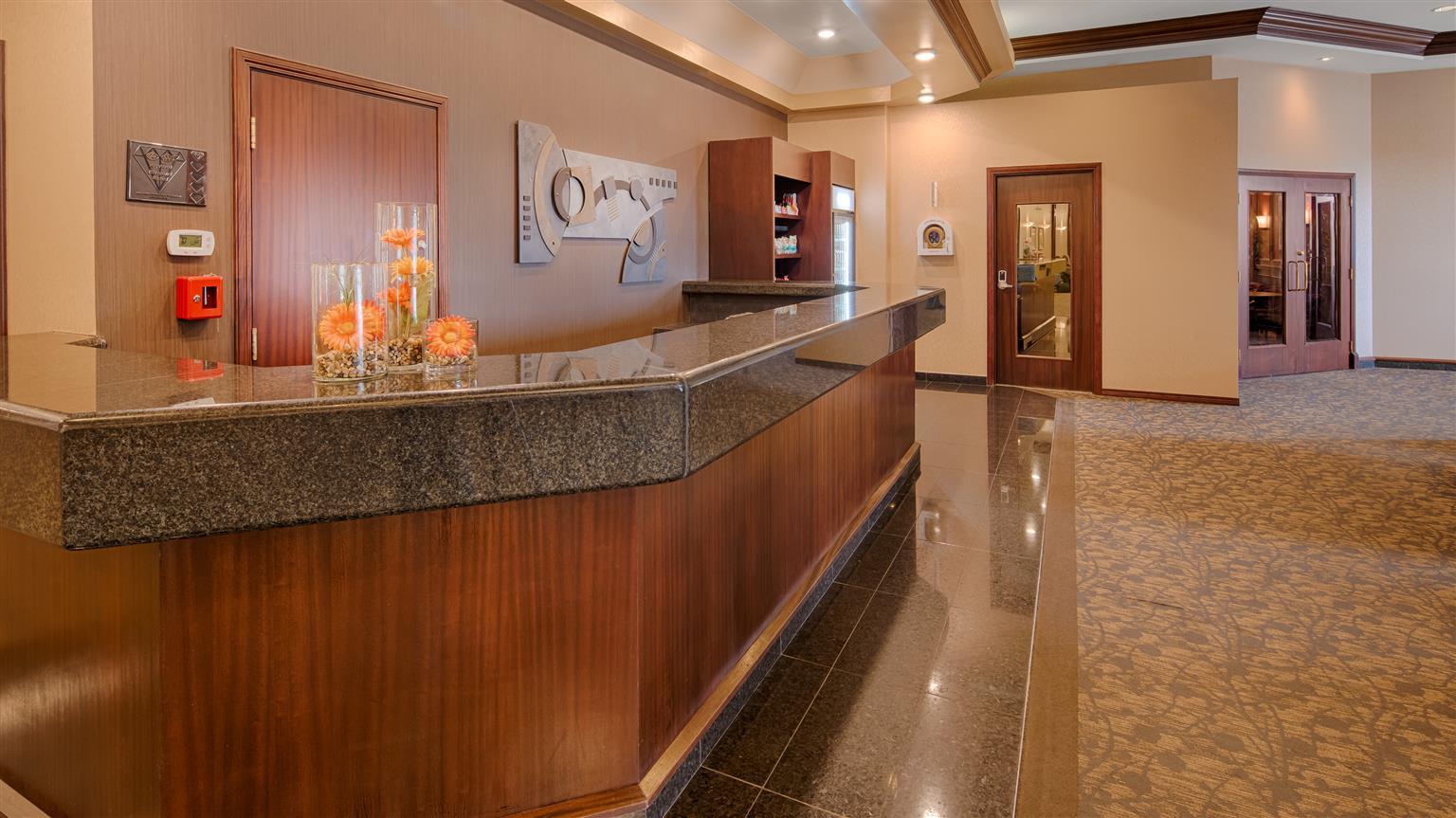 Best Western Plus Winnipeg Airport Hotel Esterno foto