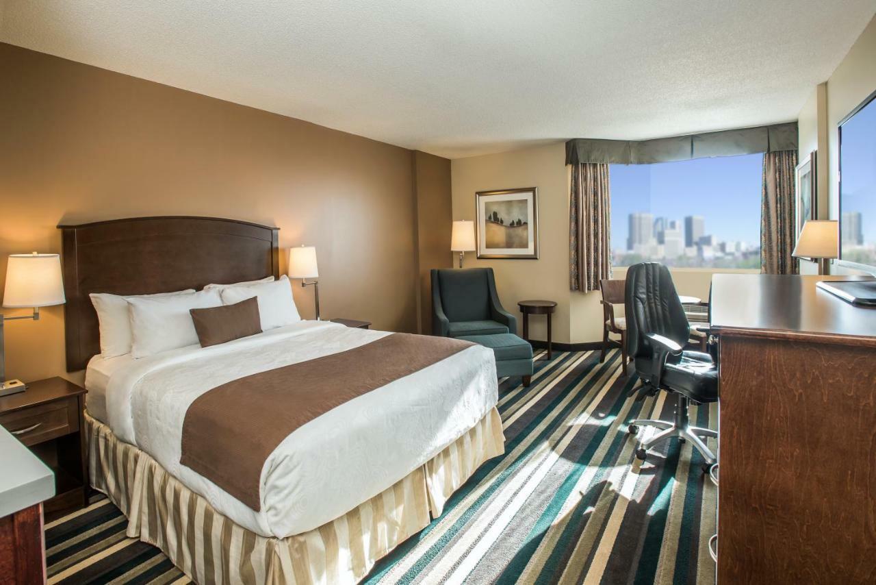 Best Western Plus Winnipeg Airport Hotel Esterno foto